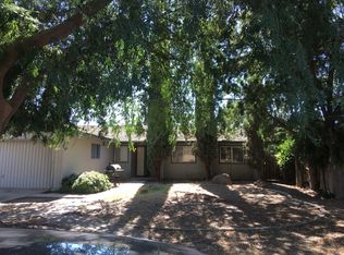 1581 Lowery St, Porterville, CA 93257