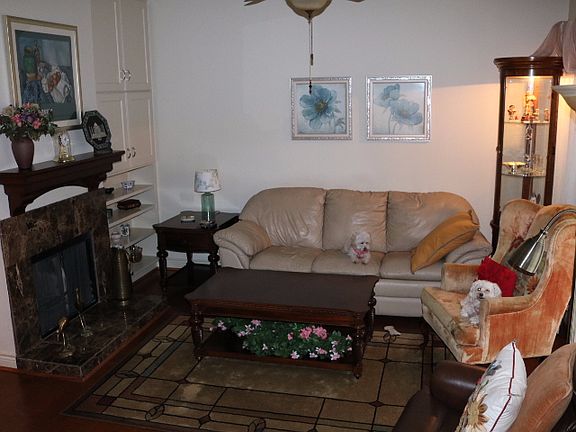 4th image of 11711 Memorial Dr APT 99