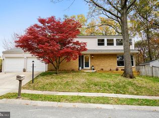 741 Neath Ln, Glen Burnie, MD 21061