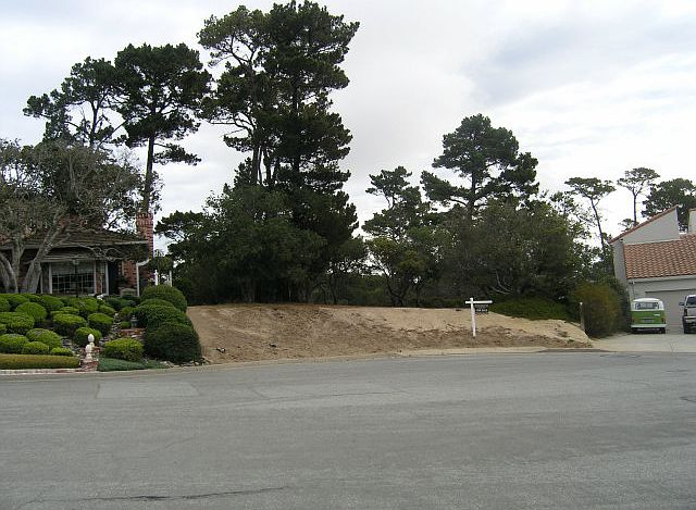 2nd image of 4 Cramden Dr