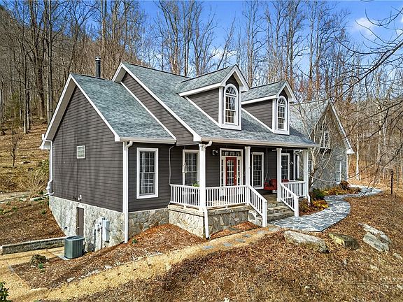 2nd image of 219 Catawba Drive