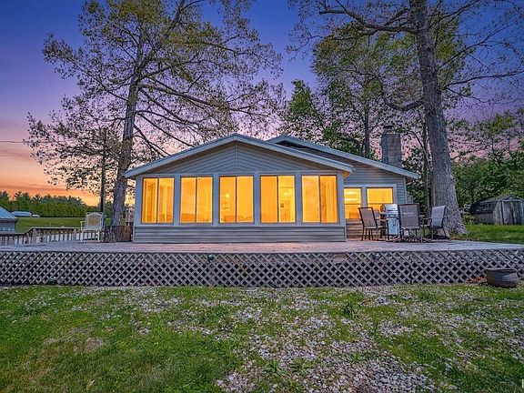 4th image of 836 Chapman Lake Dr