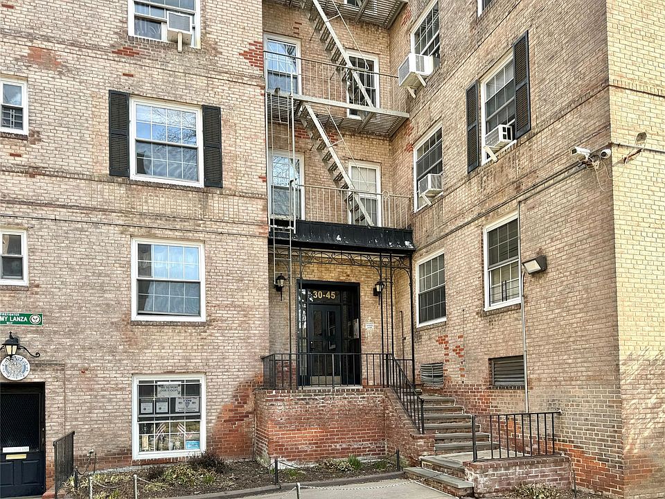 1st image of 3045 Hobart Street #4H