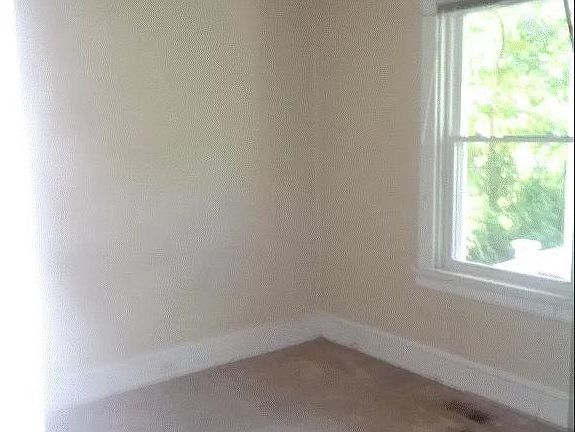 5th image of 619 Northside Ave