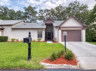 1481 Pheasant Creek Dr, Palm Harbor, FL 34684
