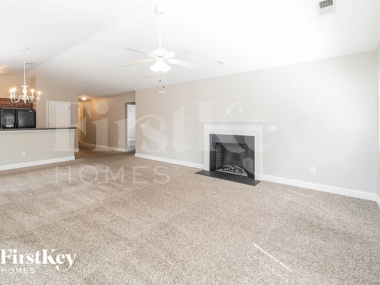 108 Farm Quarters Dr — Photo 5