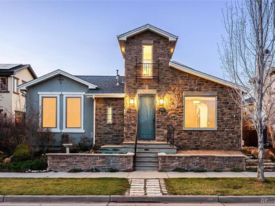 9715 E 33rd Avenue, Denver, CO, 80238