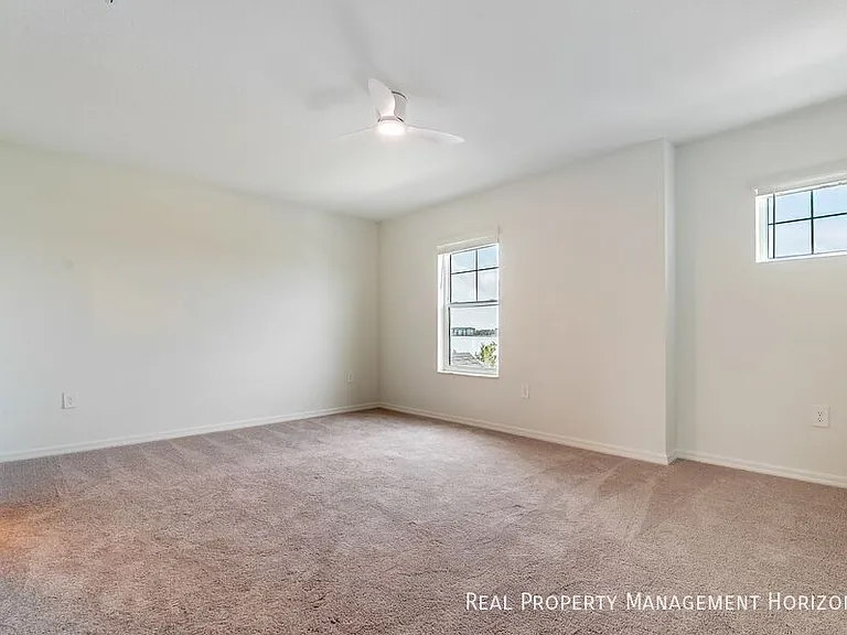 1929 Transom Ln — Photo 7