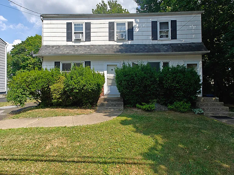 1705 Ferndale Ave #A — Photo 1