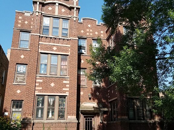 2nd image of 5016 N Troy St #3