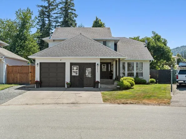 6033 Glenroy Dr, Chilliwack, BC V2R 2H8
