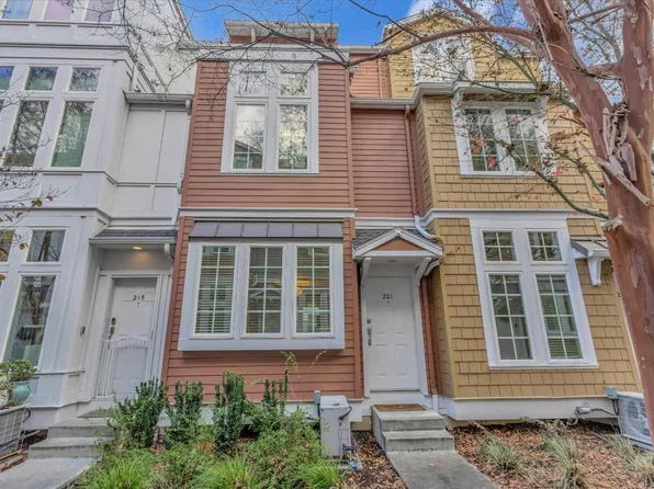 221 Grayson Ter, San Jose, CA 95126