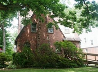 259 Winthrop Rd, Teaneck, NJ 07666