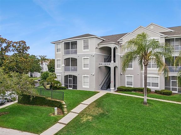 2nd image of 8107 COCONUT PALM WAY #205