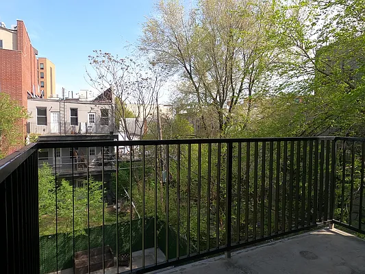 Rented by ERNY LLC | media 2