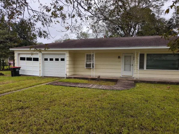 270 N Ann St, Sour Lake, TX 77659