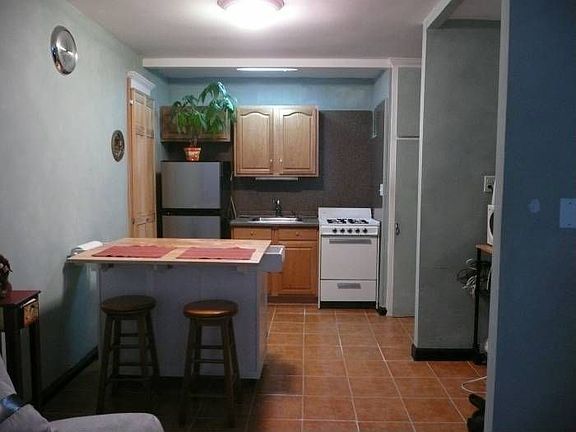 Eat in Kitchen-2nd View