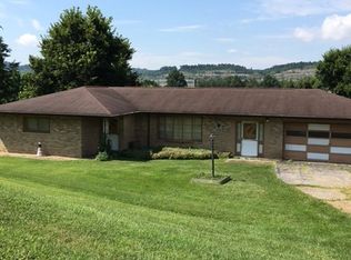 67 Patricia Ct, Moundsville, WV 26041