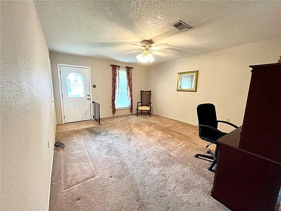 2nd image of 5224 Eden Roc Dr