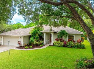 629 Oak Bay Dr, Osprey, FL 34229