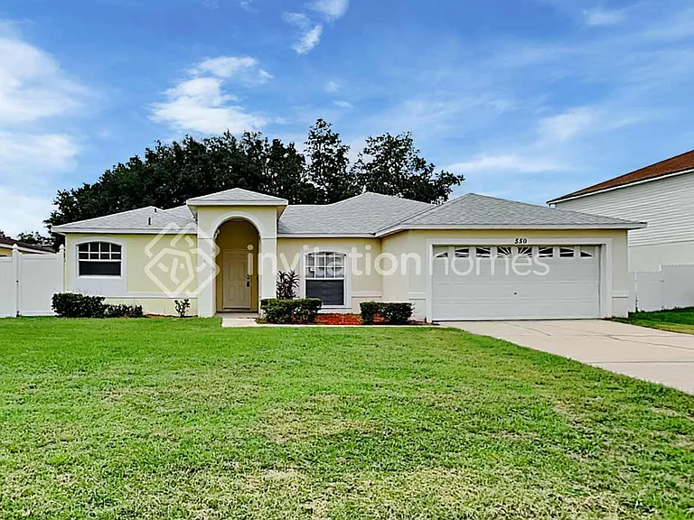 550 Dove Ct — Photo 1