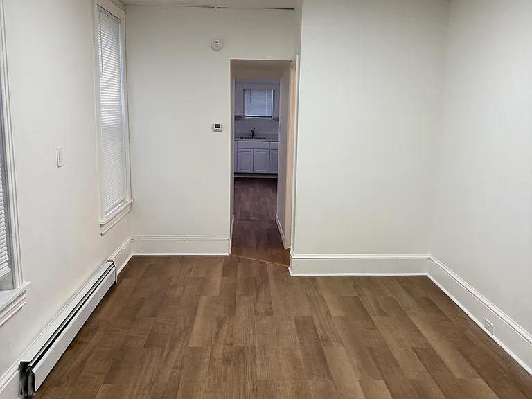 1220 Spruce St #5 — Photo 4