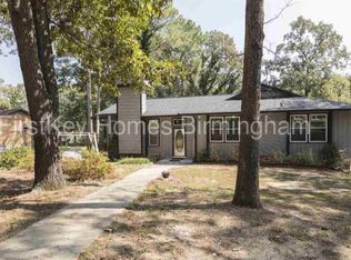 1709 King Charles Ct, Alabaster, AL 35007