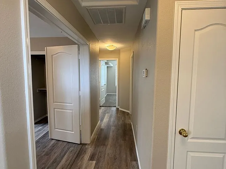 2526 Tuscan Hills Ln — Photo 16