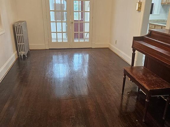 2nd image of 5319 3rd St NW