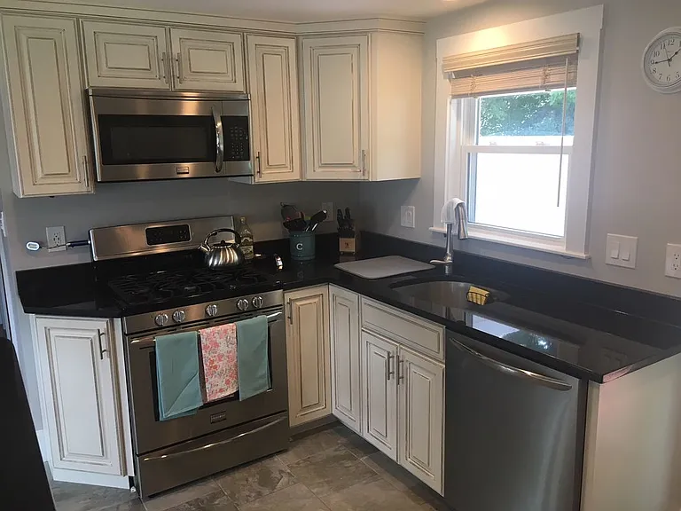 86 Hartford Rd — Photo 4