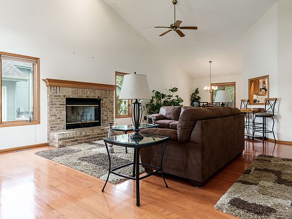 5th image of 1206 Anee Dr