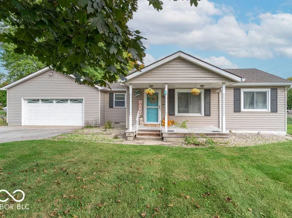 114 W Greencastle Rd, Mooresville, IN 46158