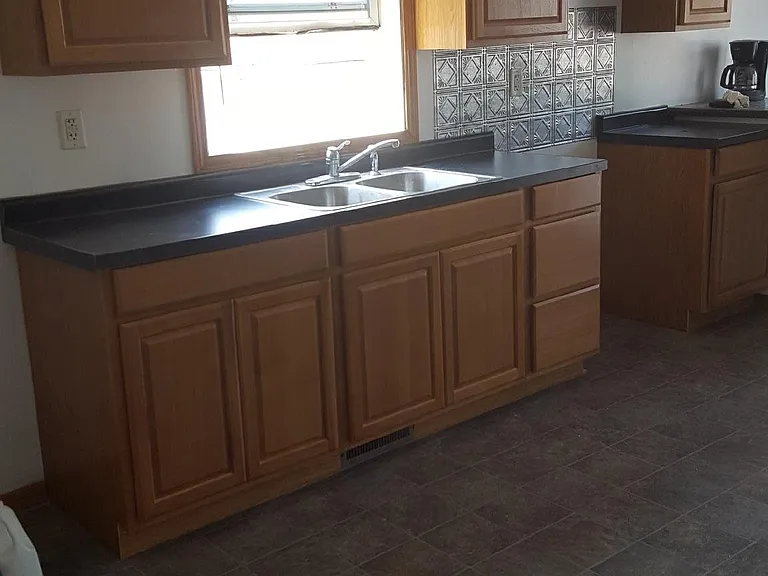 4428 Cameron Ave — Photo 2