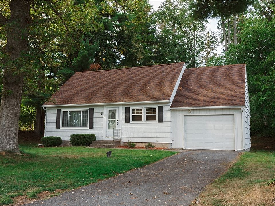1st image of 12 Massey Pl
