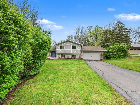 2105 Londonderry Rd, Ann Arbor, MI 48104