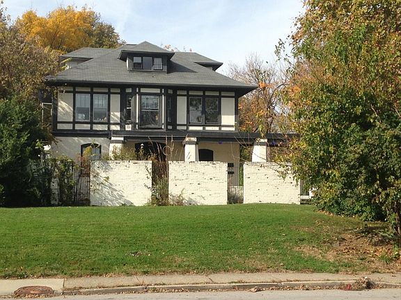 2nd image of 3668 Central Ave