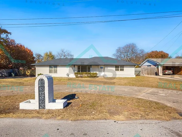 5511 Judy Dr — Photo 2