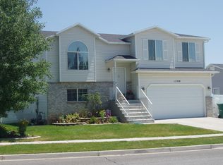 1290 N 2375 W, Layton, UT 84041