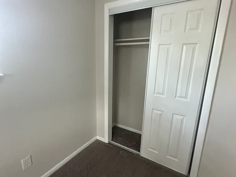 331 Sunflower Ct — Photo 18