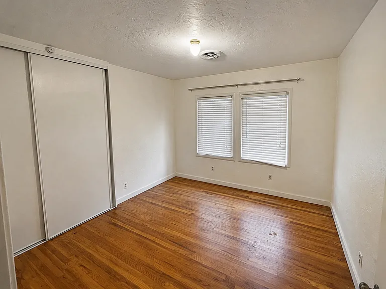 815 Gold St — Photo 14