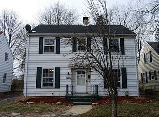 1715 Crestview Dr, Springfield, OH 45504