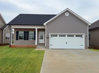 5398 Peony Dr, Bowling Green, KY 42101