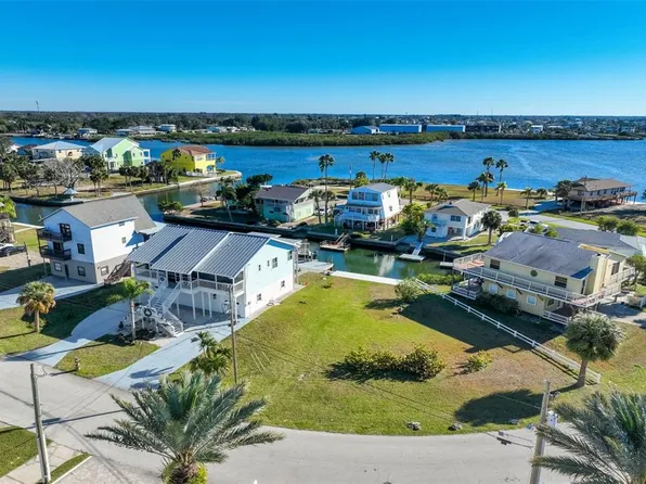 6424 Driftwood Dr Lot 61, Hudson, FL 34667