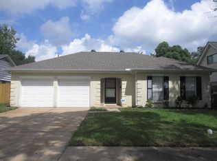 2407 Muscadine Ln, Pasadena, TX 77502