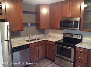14530 Shannon Pkwy APT 302, Rosemount, MN 55068