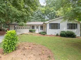 1586 Kings Rd, Marietta, GA 30062