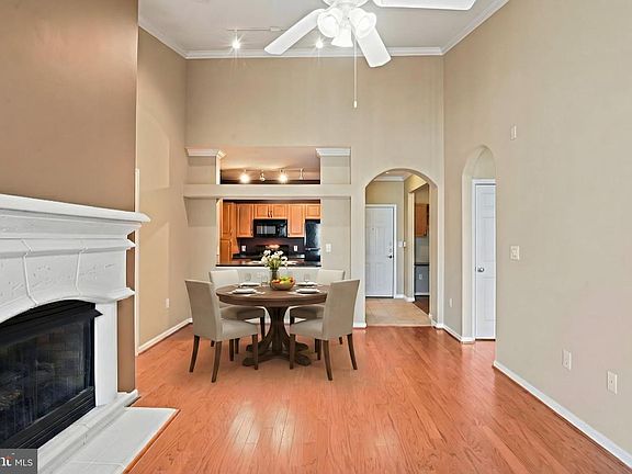 5th image of 12956 Centre Park Cir APT 410