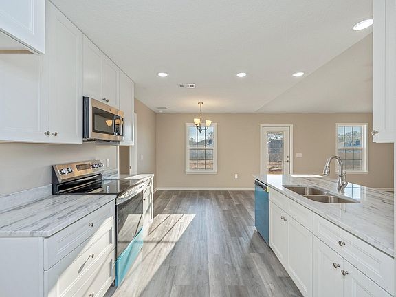 2nd image of 6009 Emmy Lynn Ln