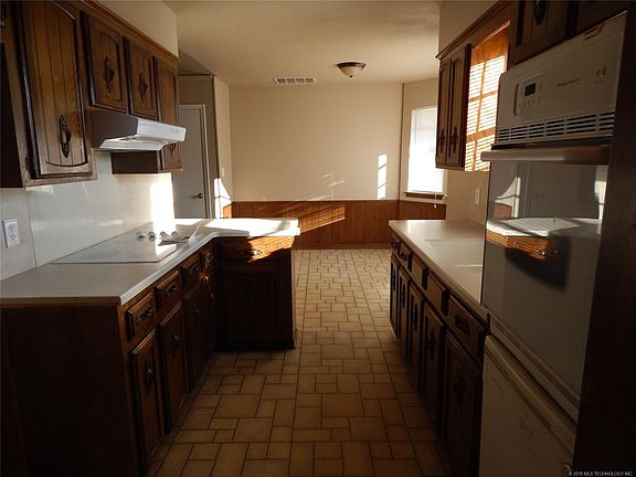 5th image of 12010 Sunset Ln