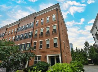 113 Brinley Ct, Philadelphia, PA 19146